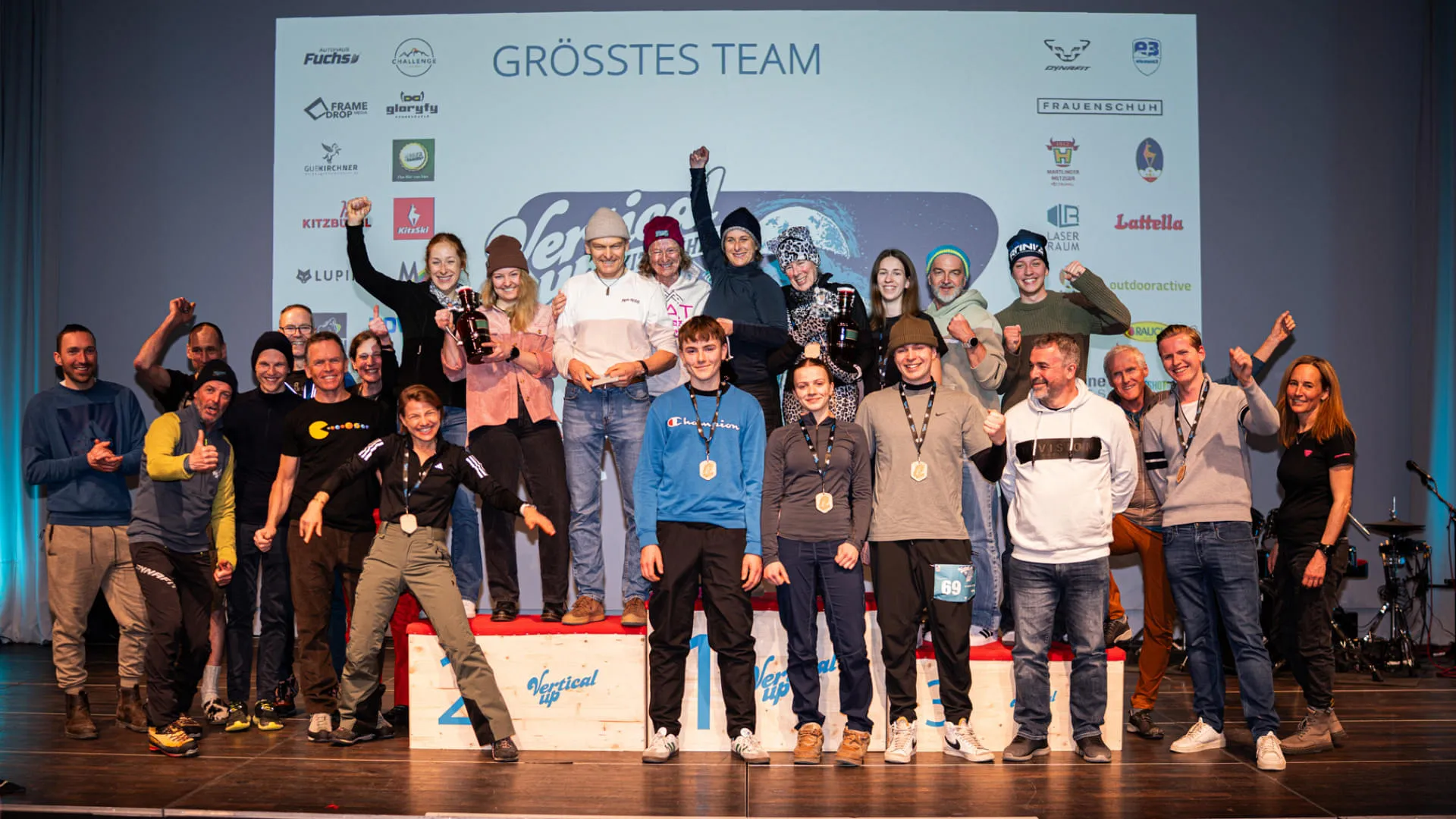 LOWRES_vertical_up_2026_02_28_c_peakpixelcafe_599